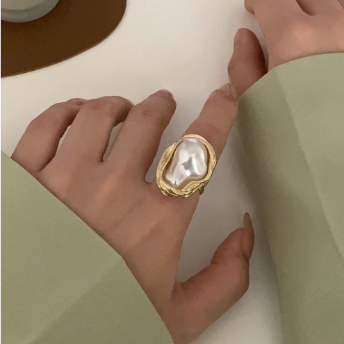 Freshwater Pearl Ring | 18K Gold Plated | Irregular Design | Gemini Lulu