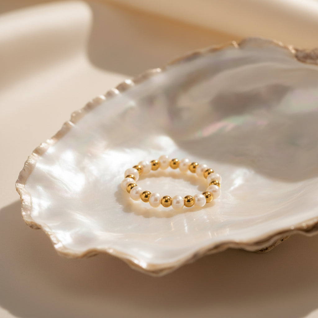 18K Gold Plated Pearl Stretch Ring | One Size | Gemini Lulu
